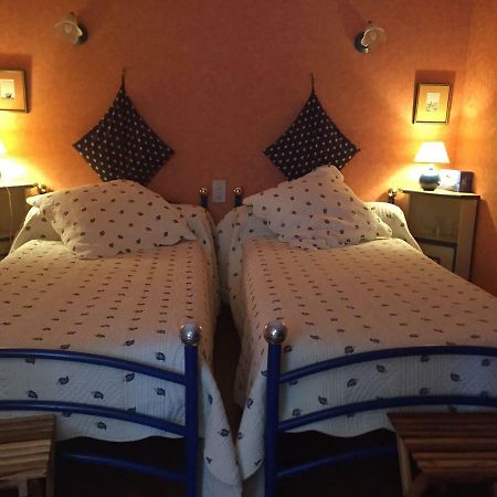 Domaine De Brousson Bed & Breakfast La Tour-sur-Orb Exterior foto