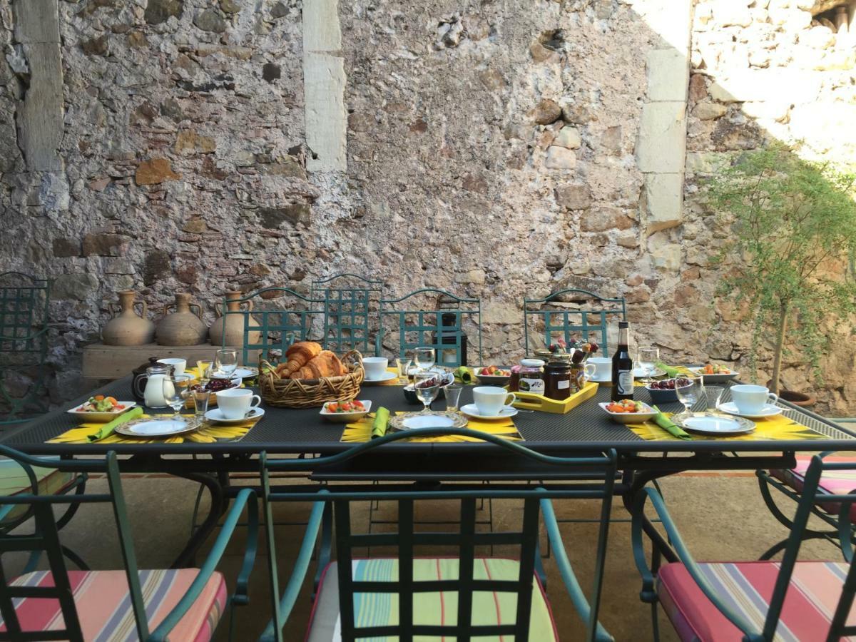 Domaine De Brousson Bed & Breakfast La Tour-sur-Orb Exterior foto