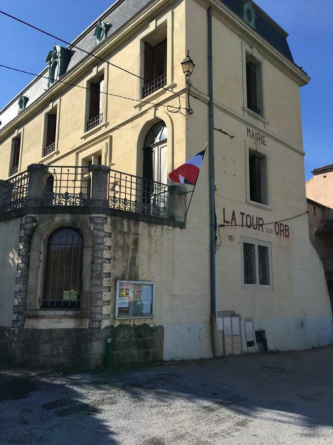 Domaine De Brousson Bed & Breakfast La Tour-sur-Orb Exterior foto