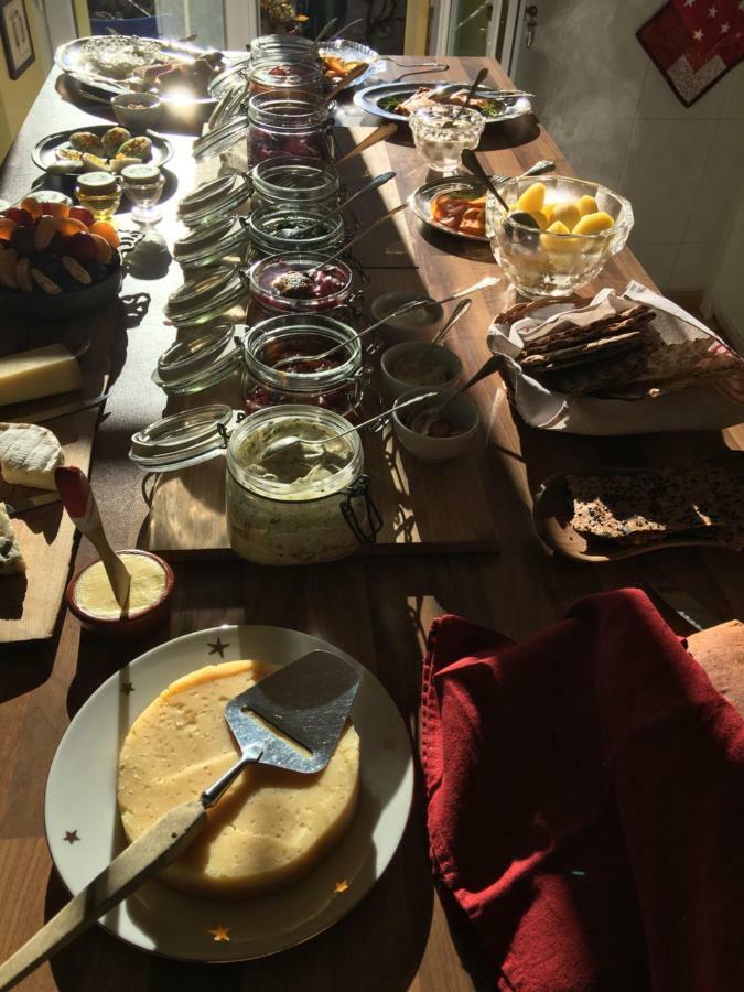 Domaine De Brousson Bed & Breakfast La Tour-sur-Orb Exterior foto